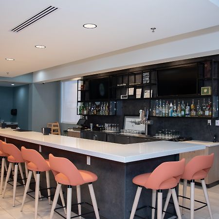 Holiday Inn & Suites - Fayetteville W-Fort Bragg Area By Ihg Buitenkant foto